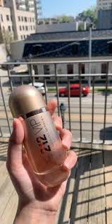 212 VIP Rosé: Exclusividad en Cada Nota