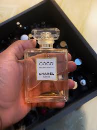 C0C0 CHANEL: La Elegancia en Cada Gota